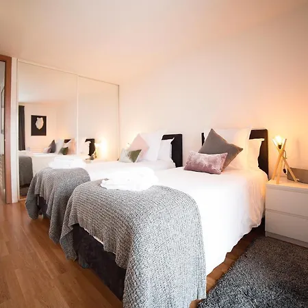 La Grange Emnitan - Maison De Moderne Pour 12p Fêtes Interdites