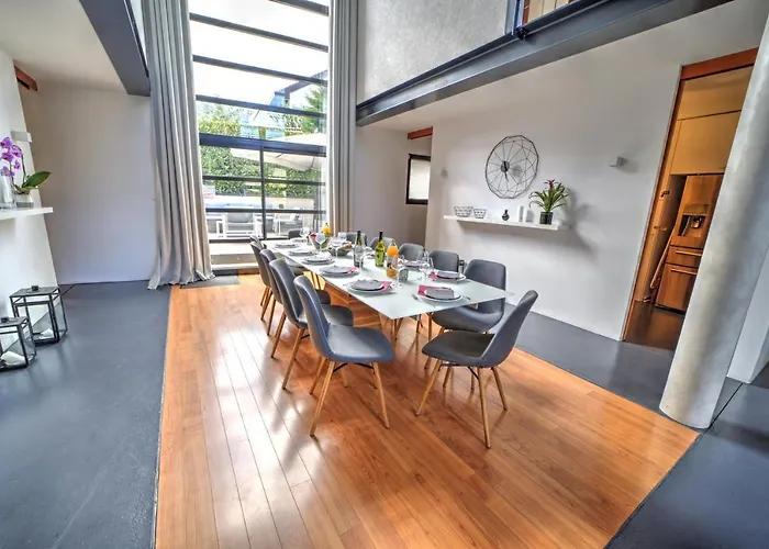 Villa La Grange Emnitan - Maison De Moderne Pour 12p Fetes Interdites