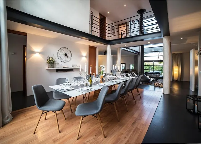 La Grange Emnitan - Maison De Moderne Pour 12p Fetes Interdites Villa *